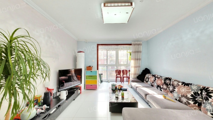 港馨家园东区二手房实景图