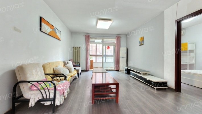 加州水郡三期二手房实景图