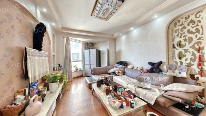 天时名苑二手房实景图