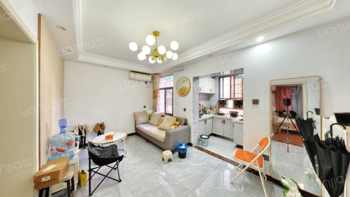 解放四村二手房实景图