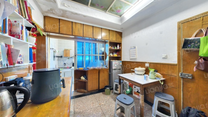 汤家支弄二手房实景图