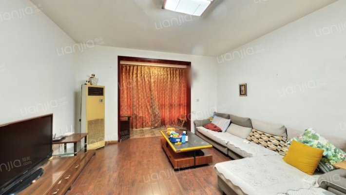 琴鹤花园二手房实景图