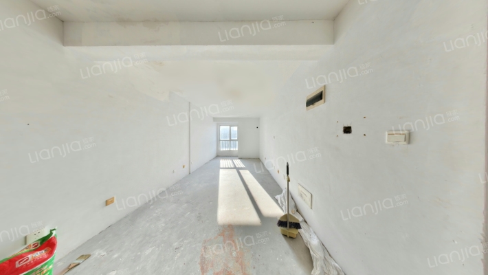 宏程名仕小区二手房实景图