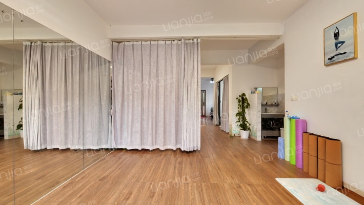 桑泰丹华园三期二手房实景图