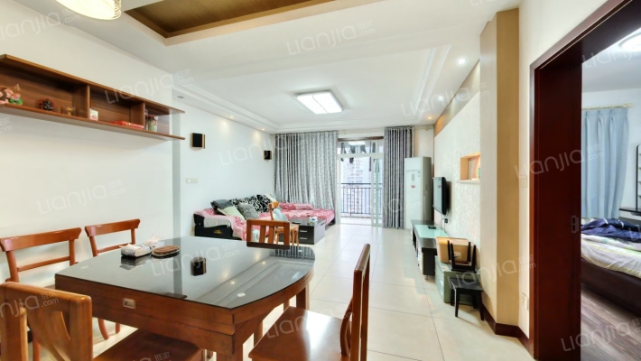 皓月港湾二手房实景图