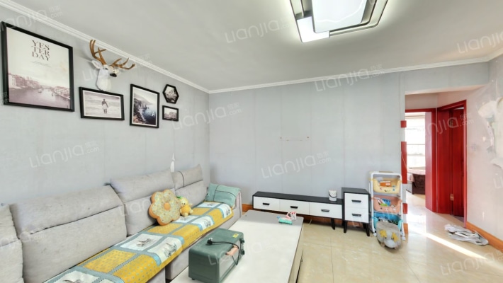 青年小区二手房实景图