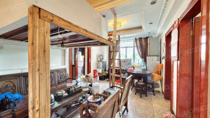 松北水厂宿舍二手房实景图