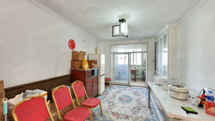 沙河镇踩河新村二手房实景图