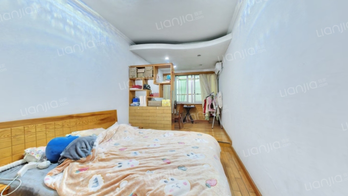 龙王庙南街19号二手房实景图