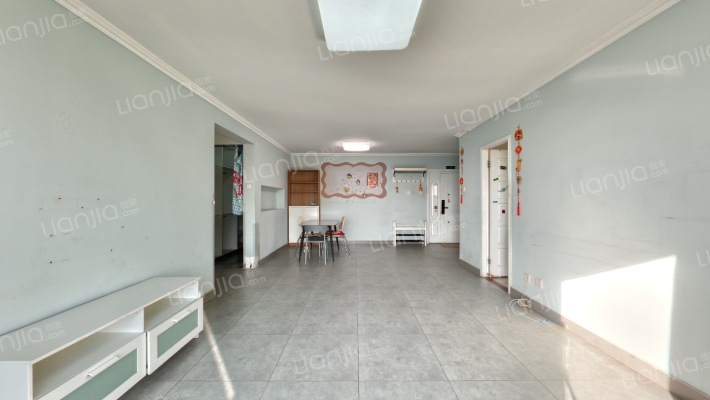 怡佳家园二手房实景图