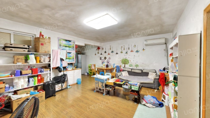 江滨锦城二手房实景图