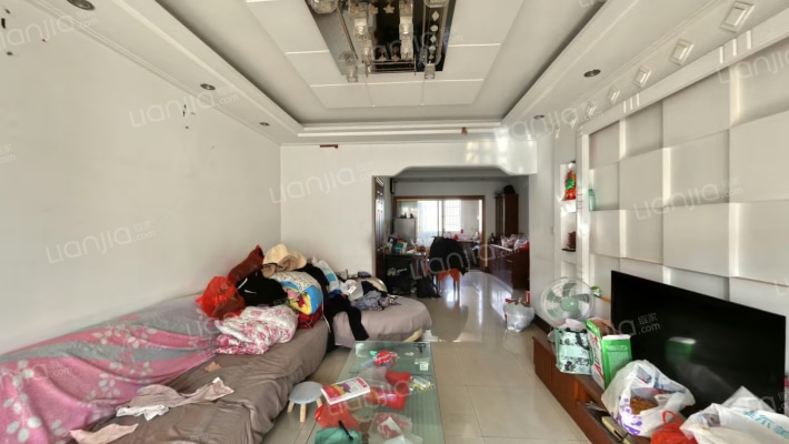 金沙公寓二手房实景图