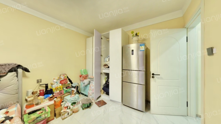 水利楼二手房实景图