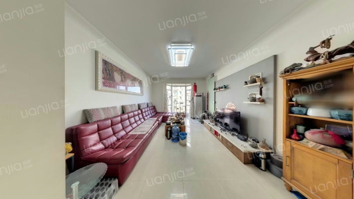 四季春天二手房实景图