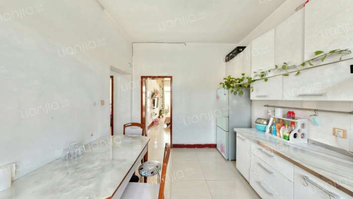 解放路129号二手房实景图