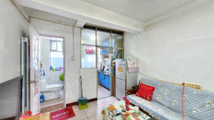 陕建一建集团工人新村小区西院二手房实景图