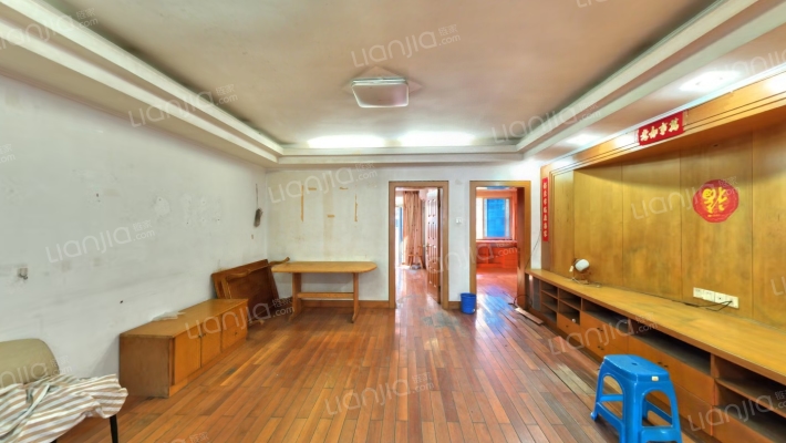 温泉公寓二手房实景图