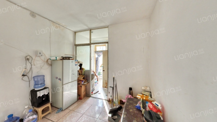 省医院宿舍二手房实景图