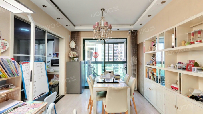 景江苑二手房实景图