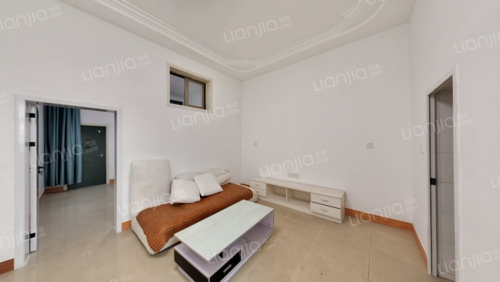 白芙塘社区丁家老屋二手房实景图