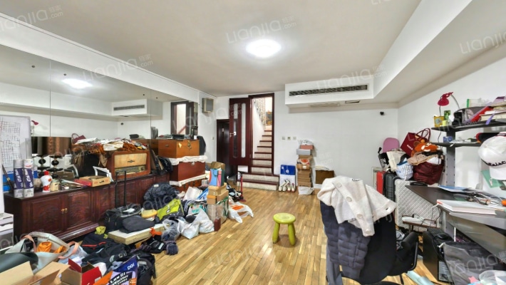 未来假日二手房实景图