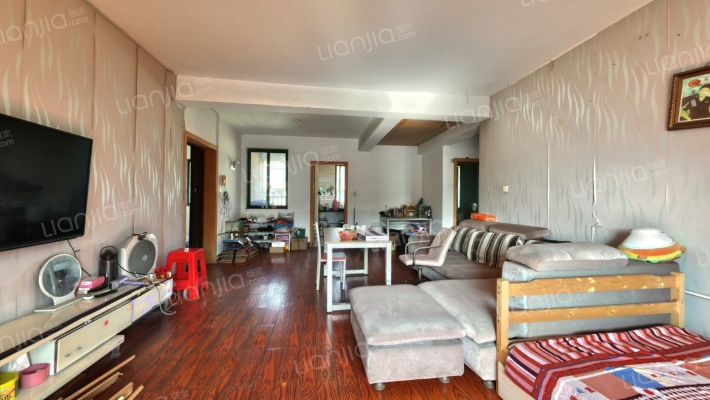 悦泽公寓二手房实景图