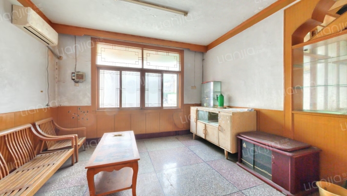 建设路小学家属院二手房实景图