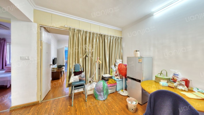 大黄桥综合楼二手房实景图