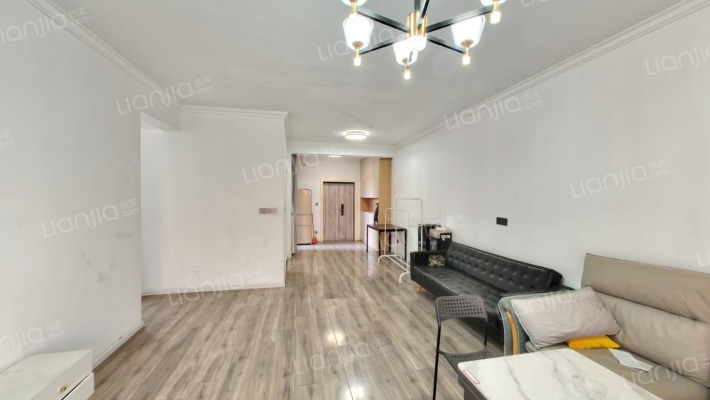 龙泉新村二手房实景图