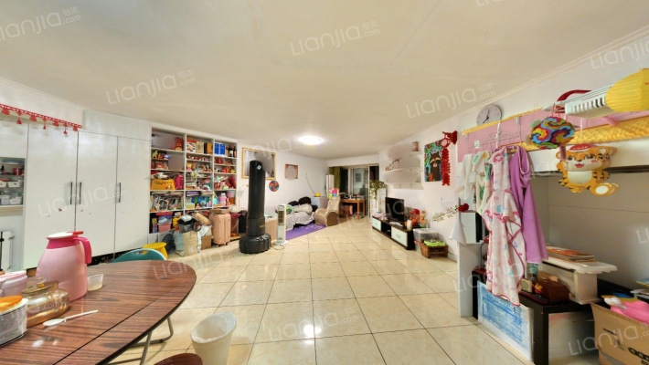 力鸿花园二手房实景图