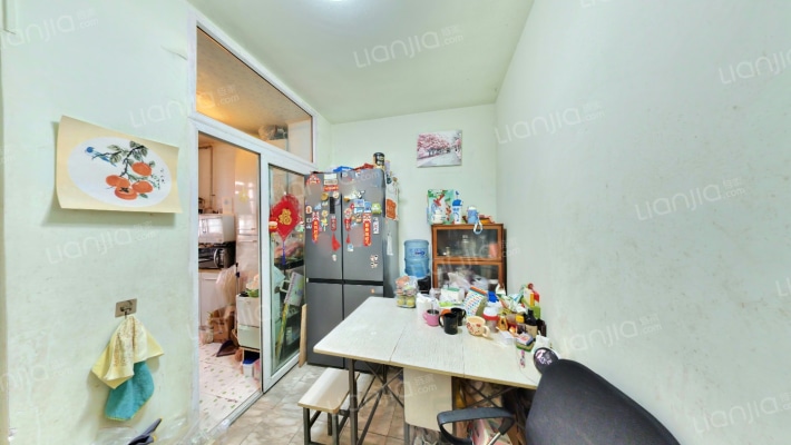 首都机场南路西里二手房实景图