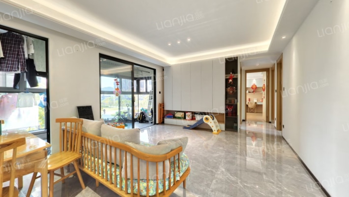 深铁瑞城二手房实景图