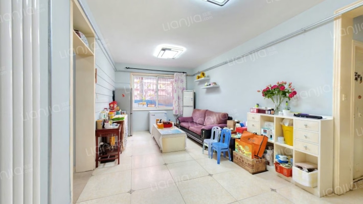 棉纺东路4号院二手房实景图