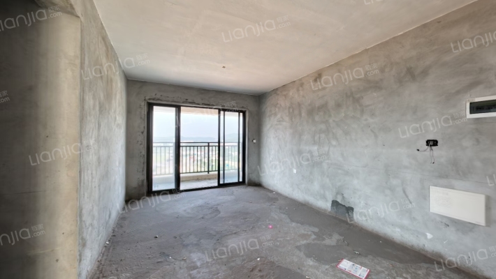 诚丰荔园二手房实景图