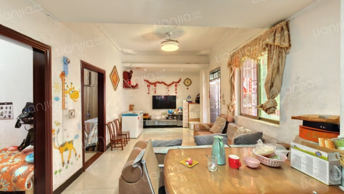 鹤龙四路二手房实景图