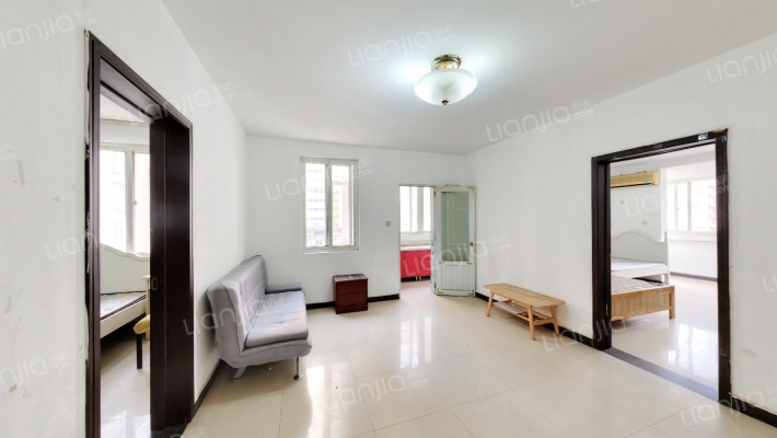 东城新居二手房实景图