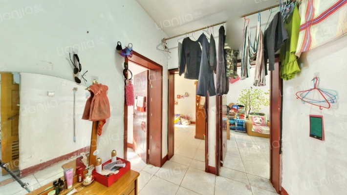 育红胡同7号二手房实景图