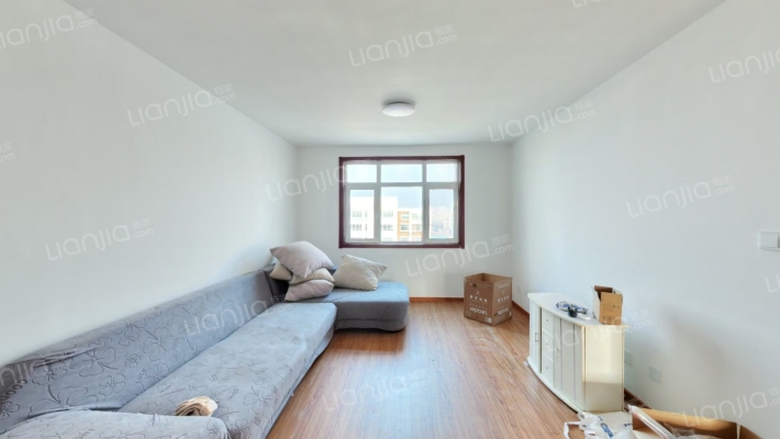 普鸿家园二手房实景图