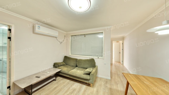 新华街三里二手房实景图