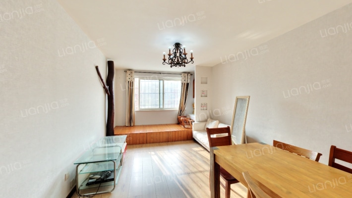 龙跃苑一区二手房实景图