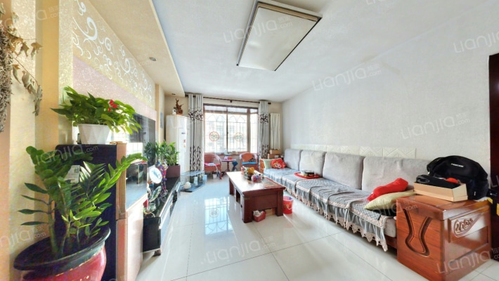 学府花园二手房实景图