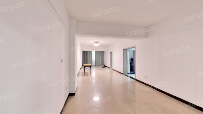 龙腾商住大厦二手房实景图