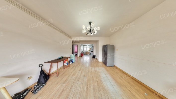 心泊兰花苑二手房实景图