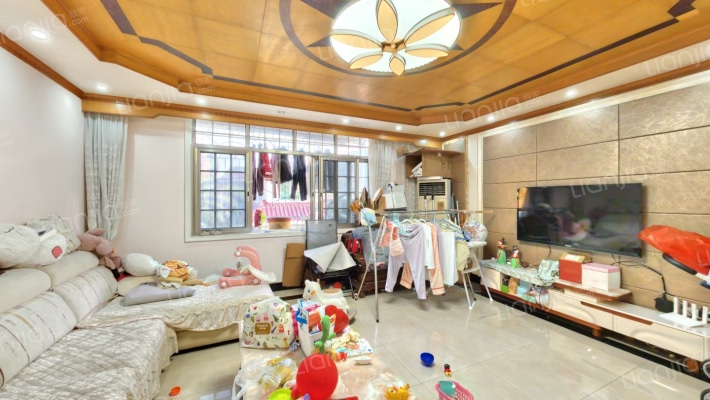 华兴苑A区二手房实景图