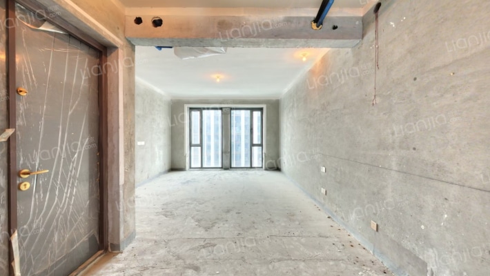 安联天颂二手房实景图