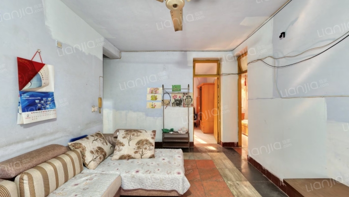 新都一中家属院二手房实景图