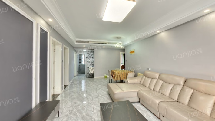 冠城大通二期松苑二手房实景图