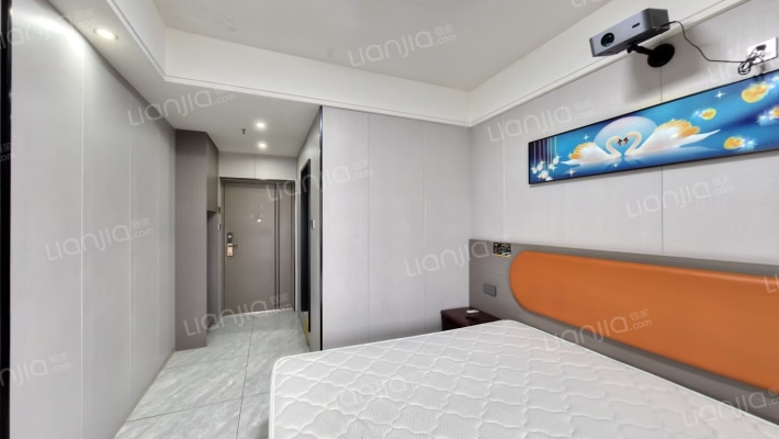 卓越伊景寓二手房实景图