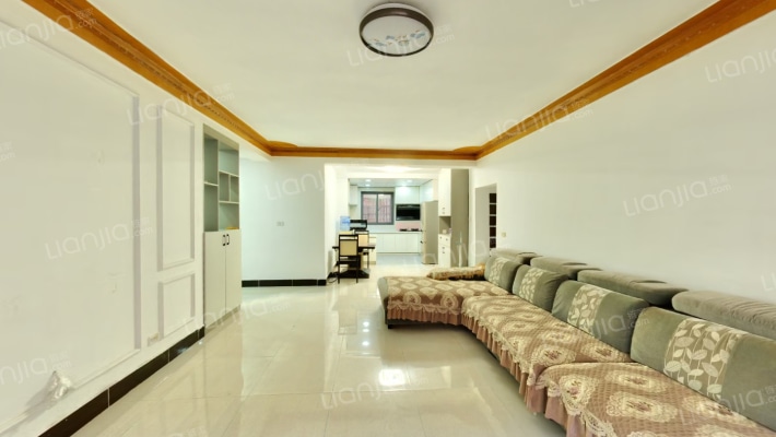 长山路15号二手房实景图