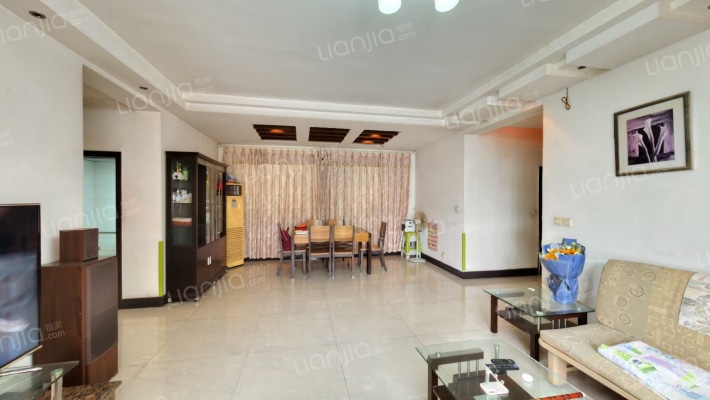 重啤花园二手房实景图